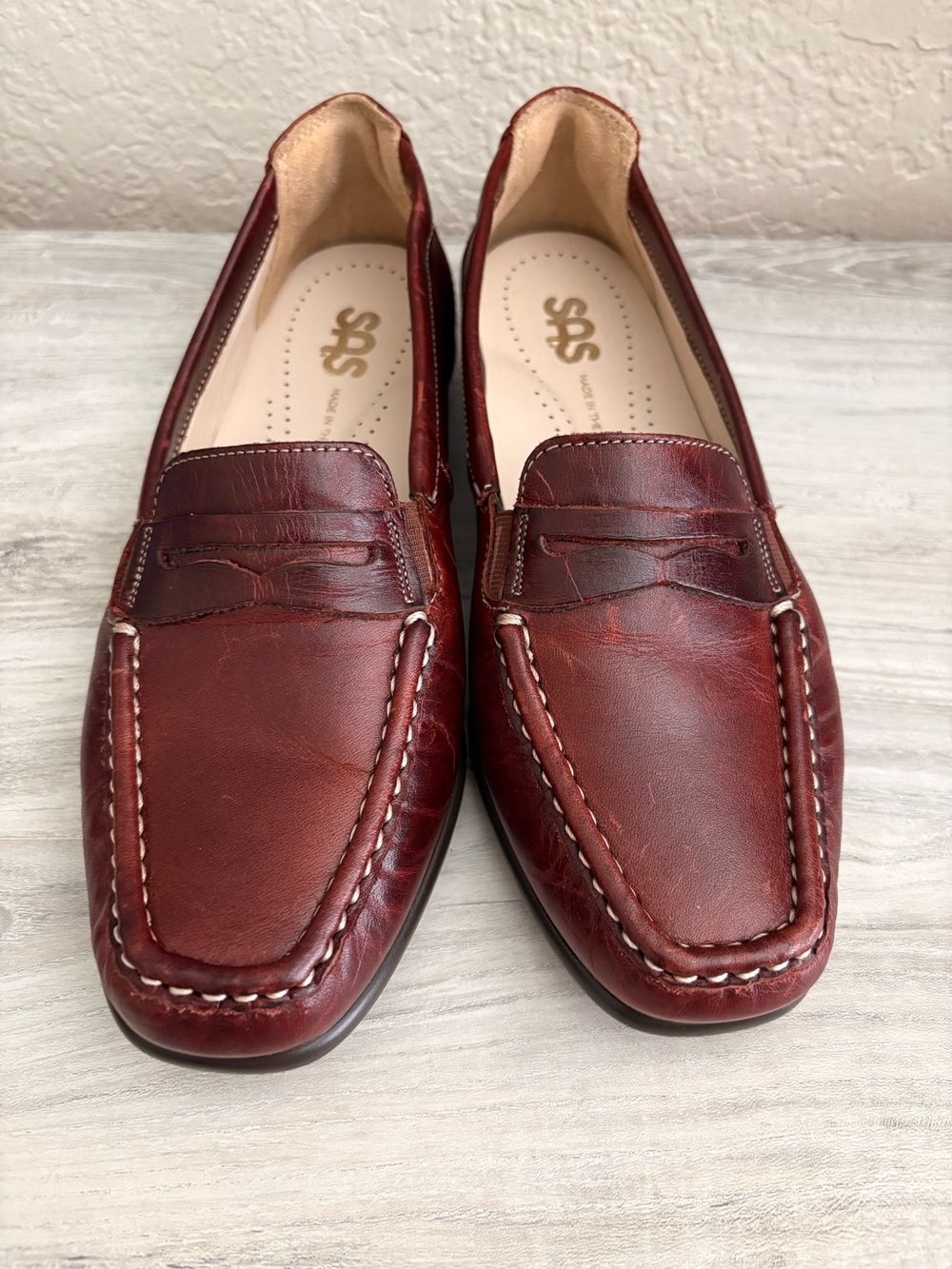 SAS women’s Leather Penny Loafers in Wine